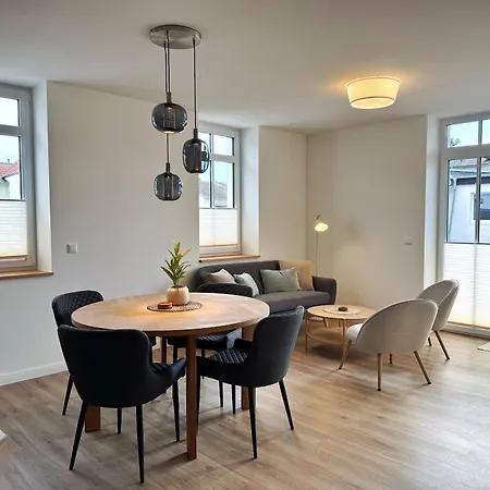 Hafenmeister Malte - Entspannt Wohnen Mit Balkon Und Hafenflair דירה זאסניץ